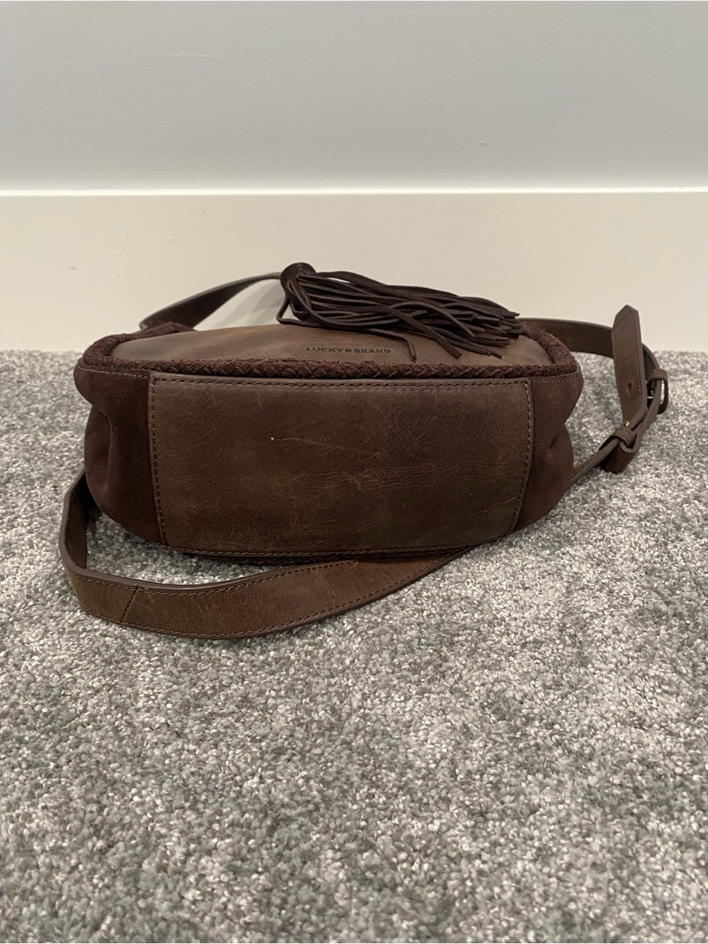 Lucky Brand Dark Brown Suede Leather Crossbody Bag Hobo Purse Leather Tassel - Picture 6 of 10